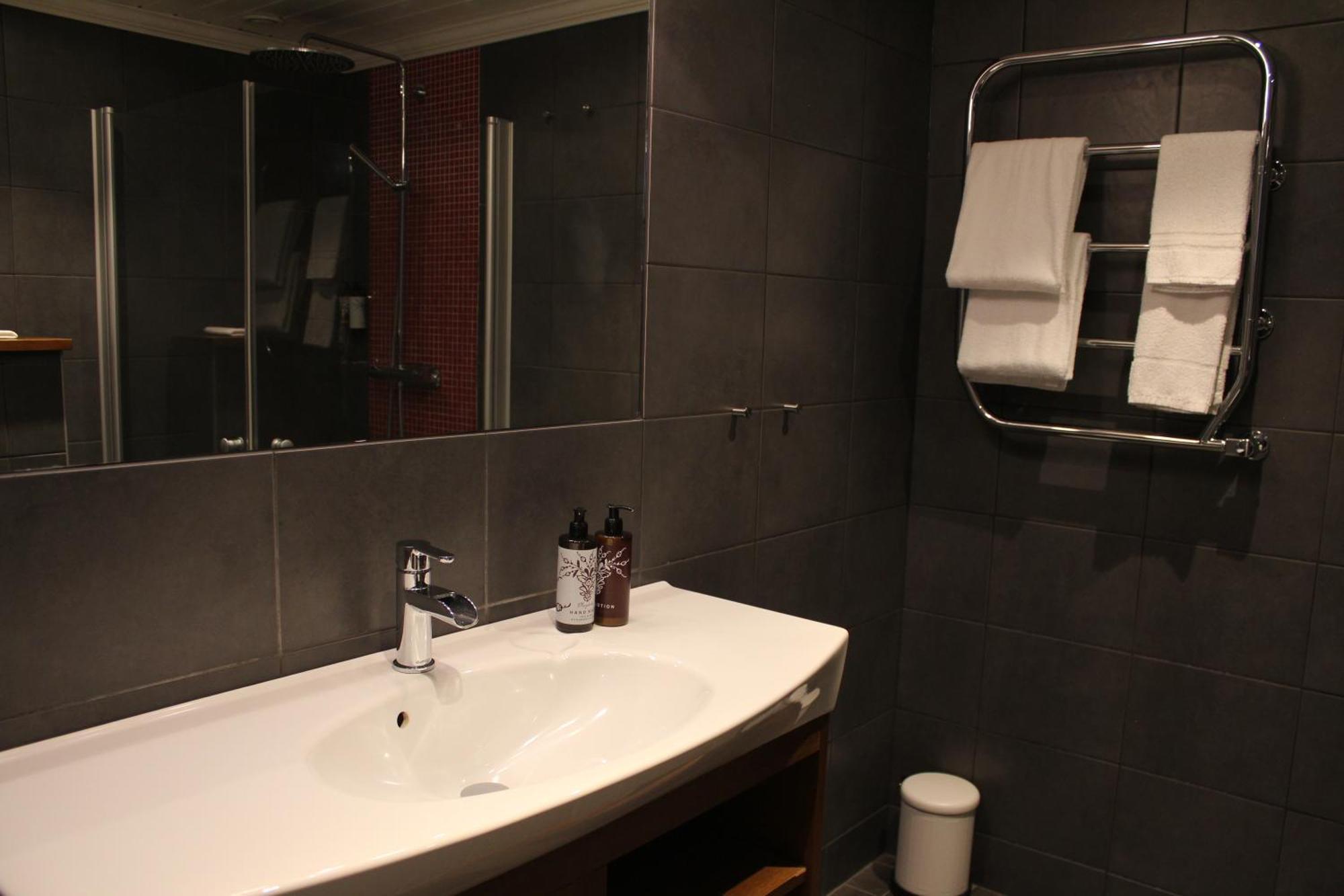 Olarsgarden Hotell Lindvallen Εξωτερικό φωτογραφία